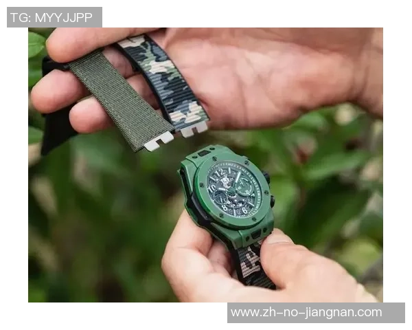 足球杯手表的魅力与时尚结合展现运动精神与品位生活的完美融合